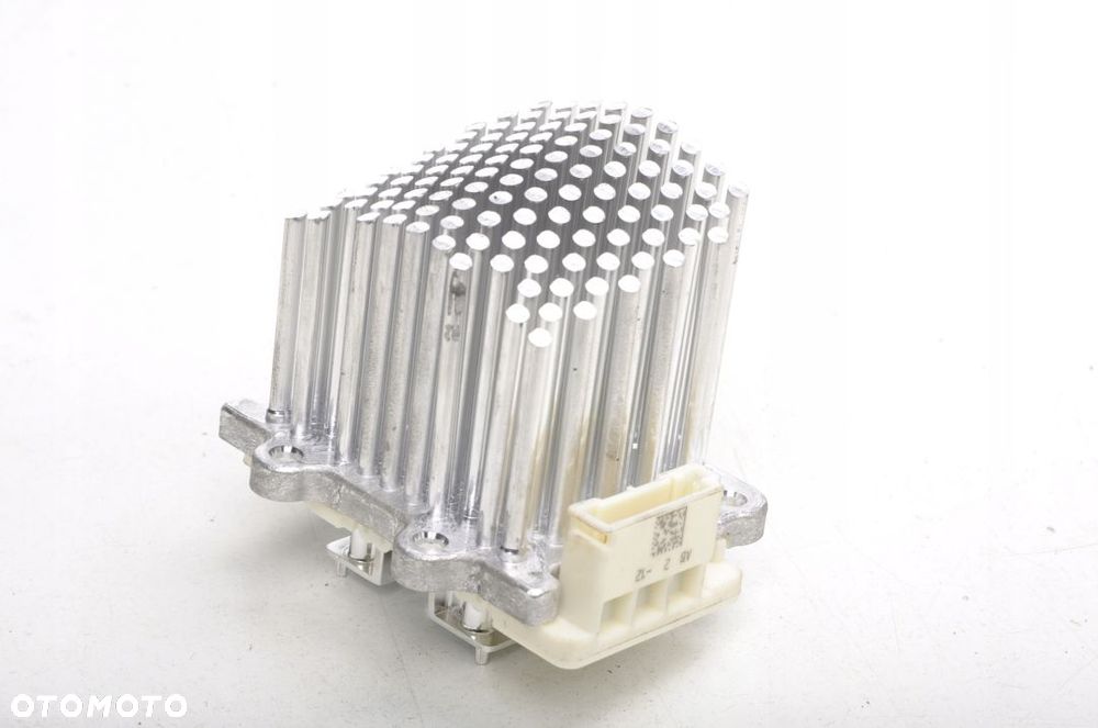 MERCEDES W207 LIFT PRZETWORNICA MODUŁ LED JEŻ - 3