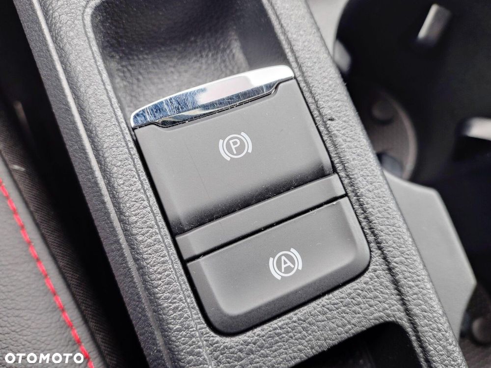 Skoda Octavia 2.0 TDI RS DSG - 39