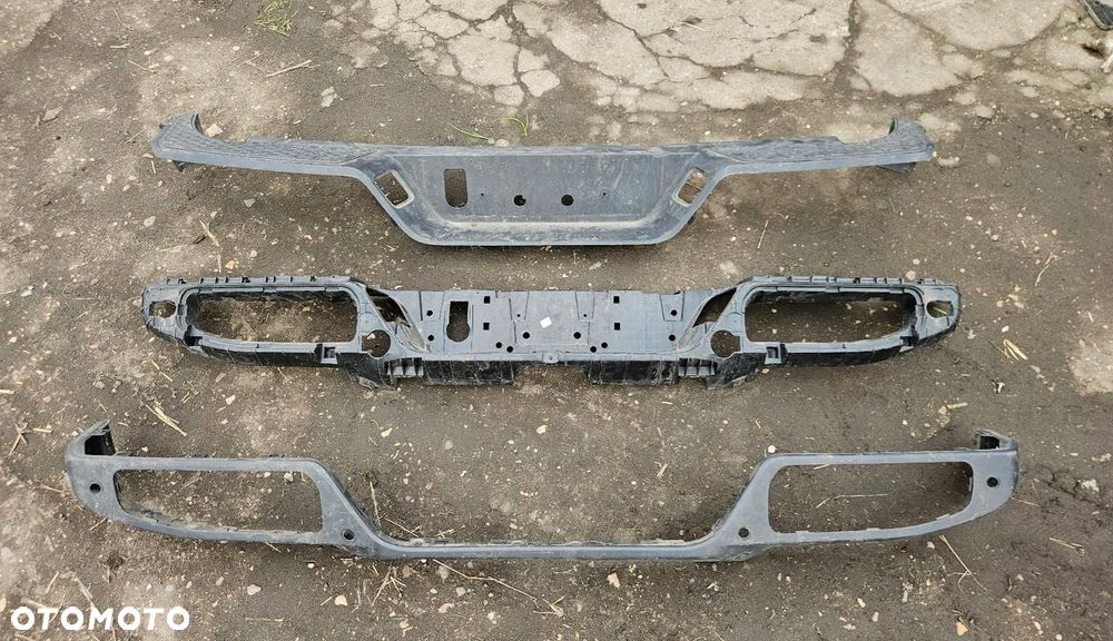 Jeep wrangler gladiator zderzak TYŁ belka 6MD45RXFAD 6KM15TRMAA - 1