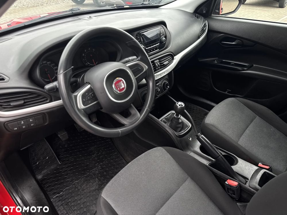 Fiat Tipo 1.4 16v Easy EU6d - 8