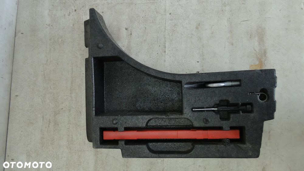 VW POLO V 6R WKŁAD PIANKA STYROPIAN KOŁA - 1