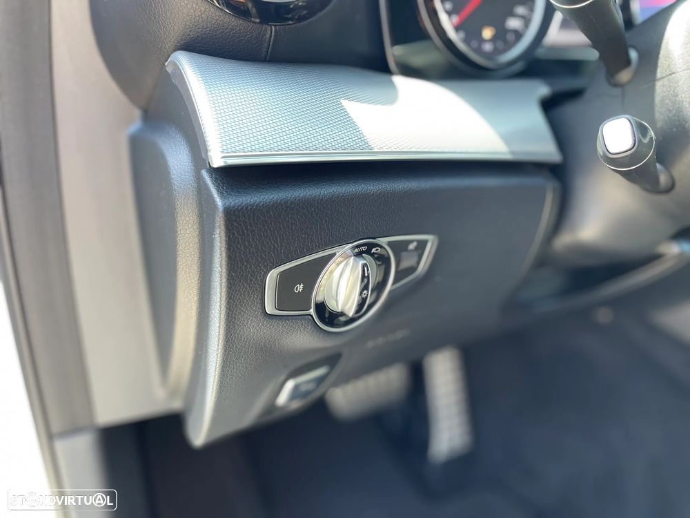 Mercedes-Benz E 220 d 9G-TRONIC AMG Line - 28