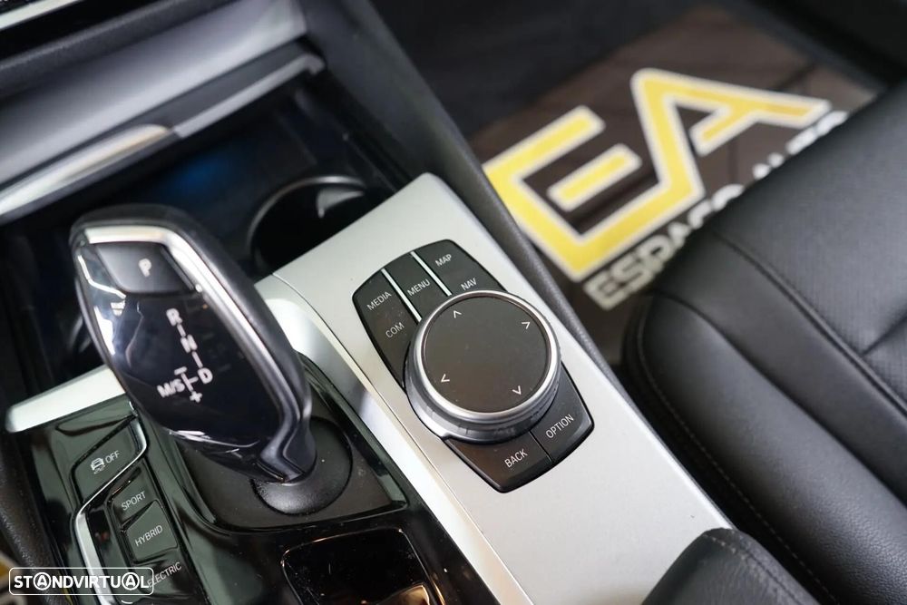 BMW 530 e Aut. Luxury Line - 31
