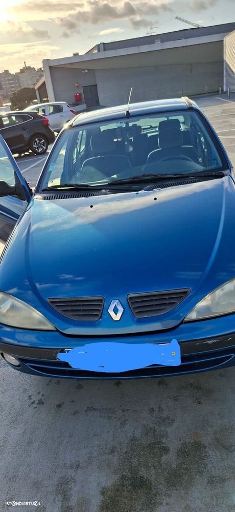 Renault Mégane 1.4 16V RXE AC - 10