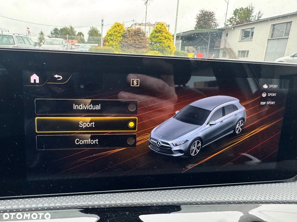 Mercedes-Benz Klasa A 180 Edition 2020 - 28