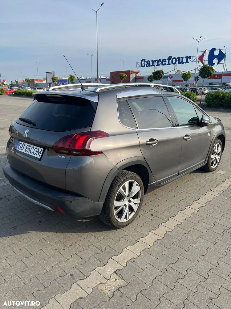Peugeot 2008 - 7