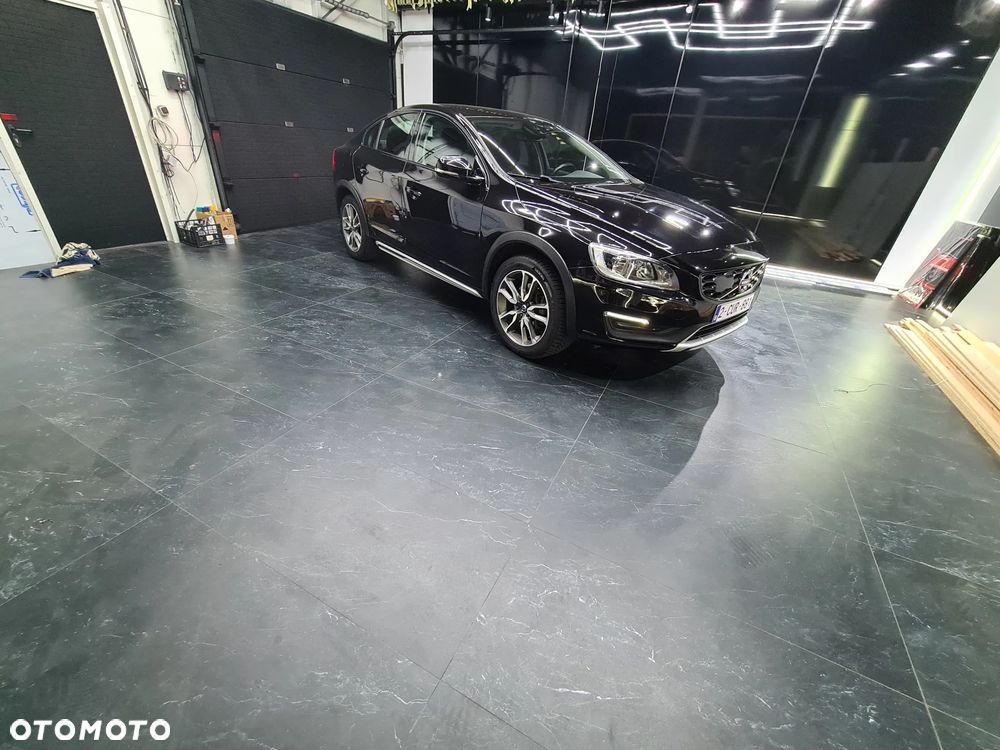 Volvo S60 Cross Country D3 Geartronic Pro - 32