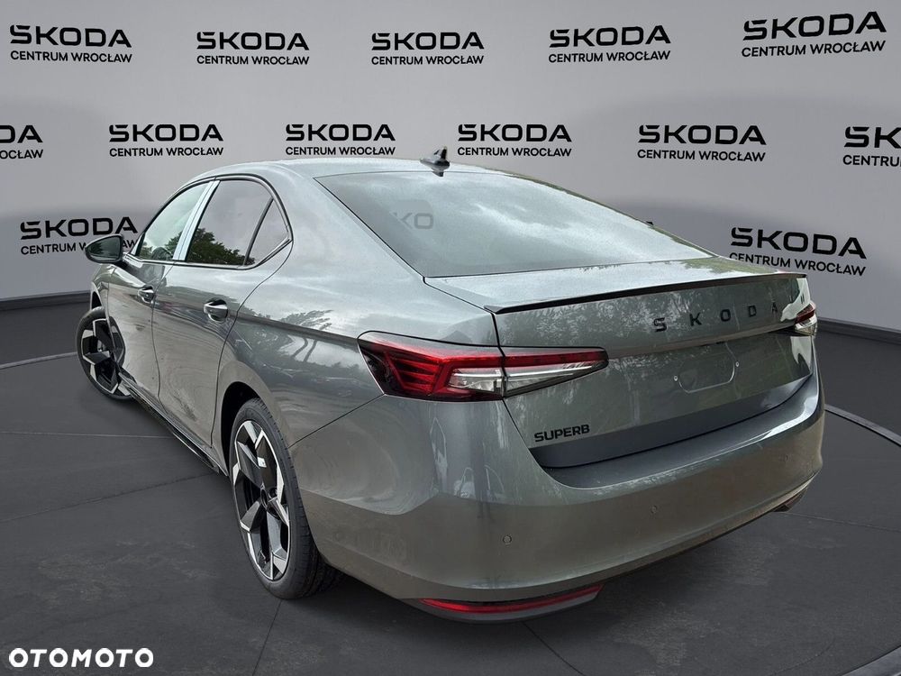 Skoda Superb - 11