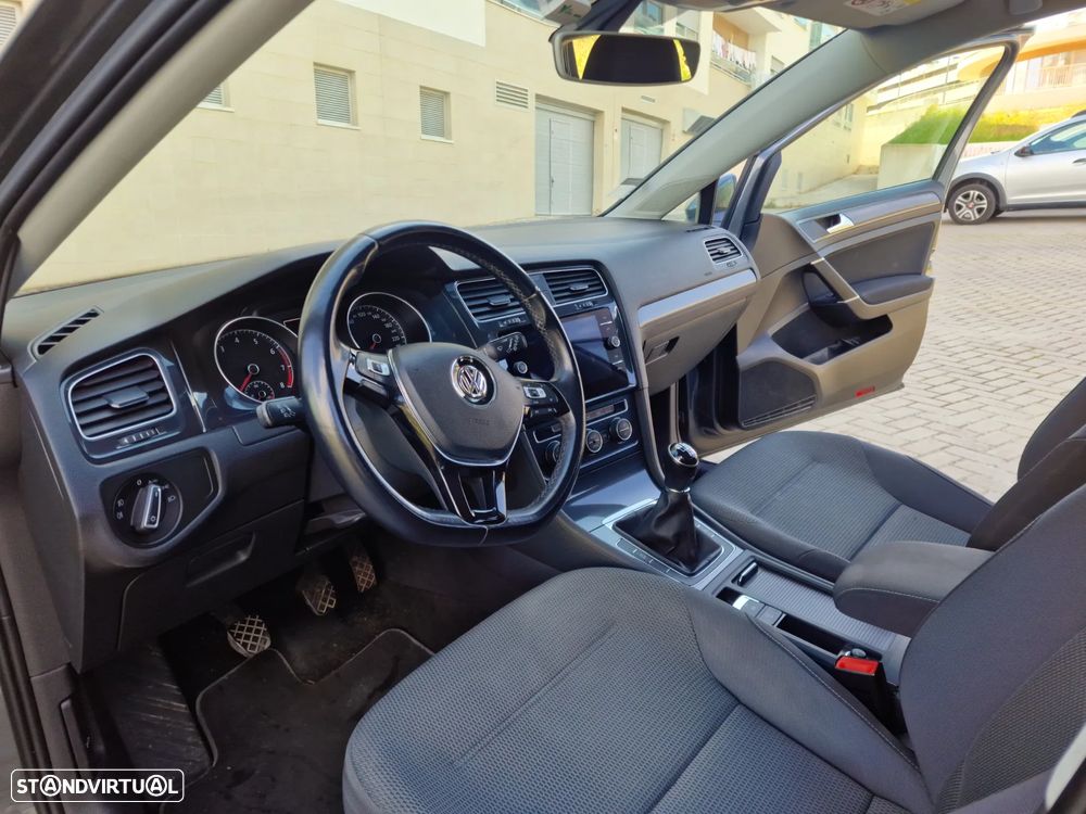 VW Golf 1.0 TSI Stream - 11