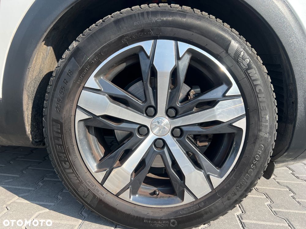 Peugeot 3008 PureTech 130 Stop & Start GPF EAT8 Allure Business-Paket - 15