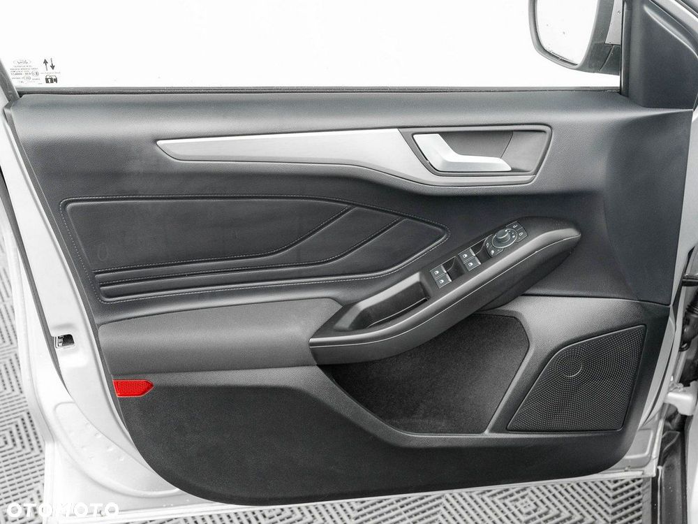 Ford Focus - 11