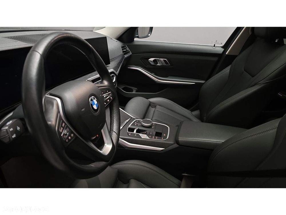 BMW Seria 3 - 31