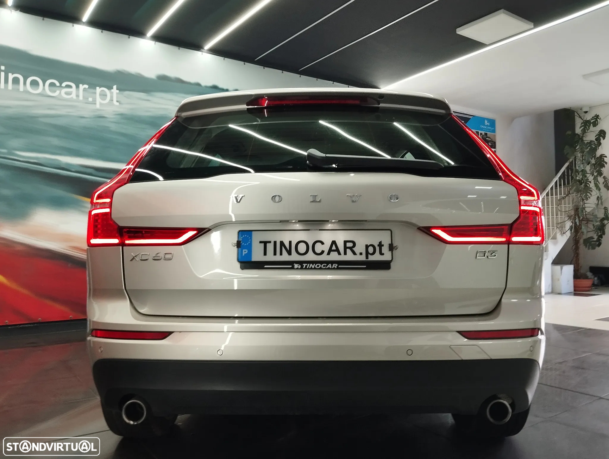 Volvo XC 60 2.0 D3 Momentum - 11