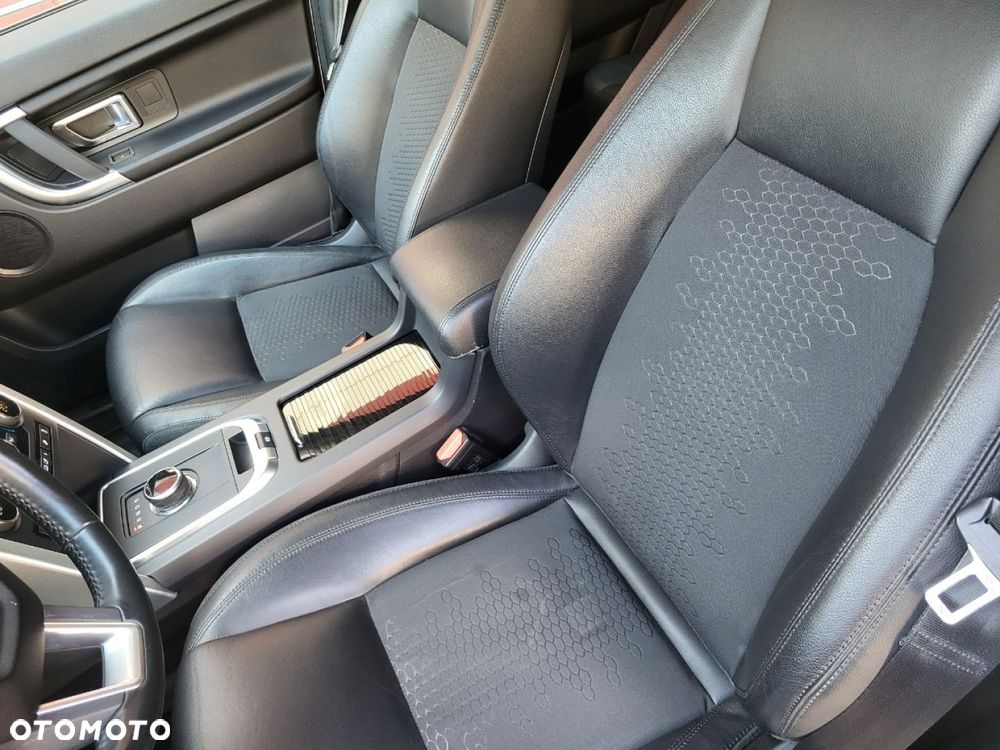 Land Rover Discovery Sport - 41