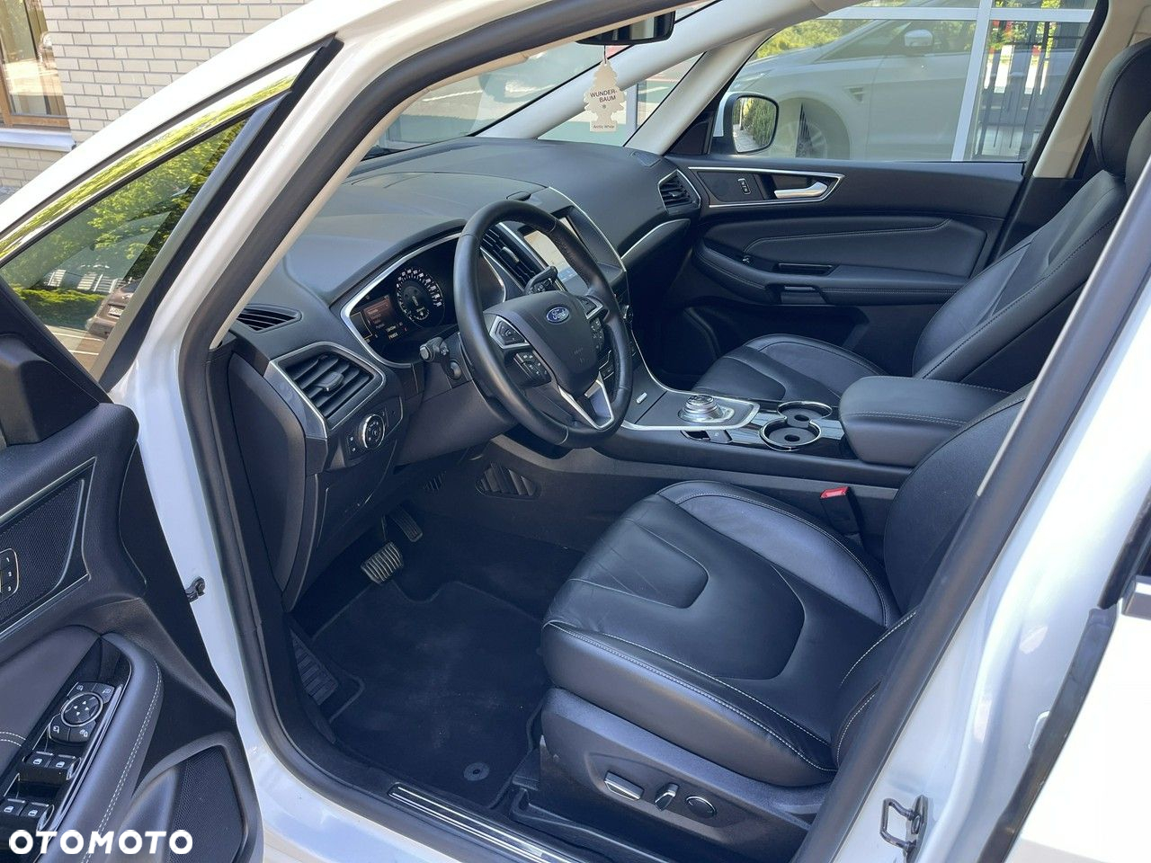 Ford S-Max - 22