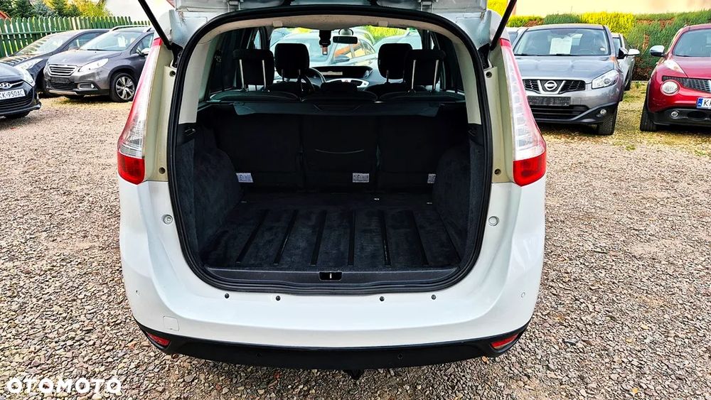 Renault Grand Scenic 2.0 16V 140 CVT Luxe - 40