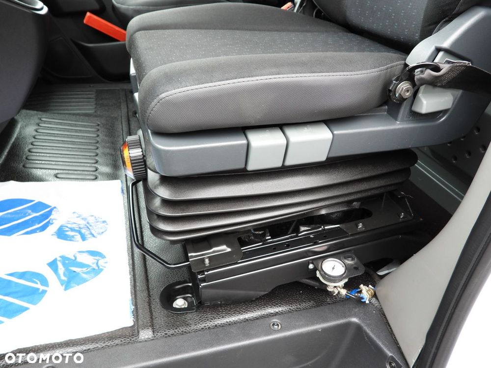 Opel MOVANO  PLANDEKA 10 PALET WEBASTO TEMPOMAT LEDY PNEUMATYKA KLIMATYZACJA  165KM - 29