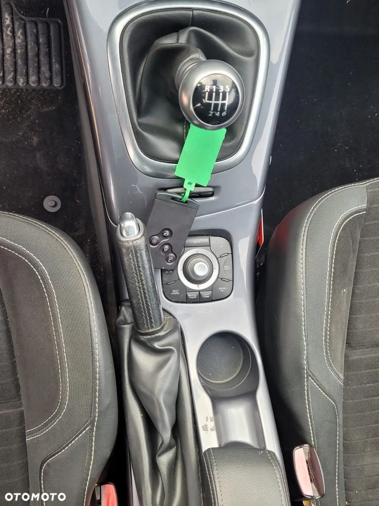 Renault Scenic ENERGY TCe 130 S&S Xmod Bose Edition - 23