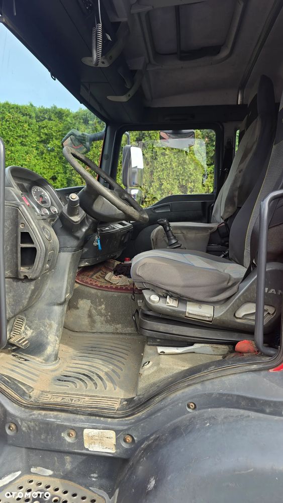 MAN TGA 35.360 8x4 FASSI F380 7+2 24m - 11