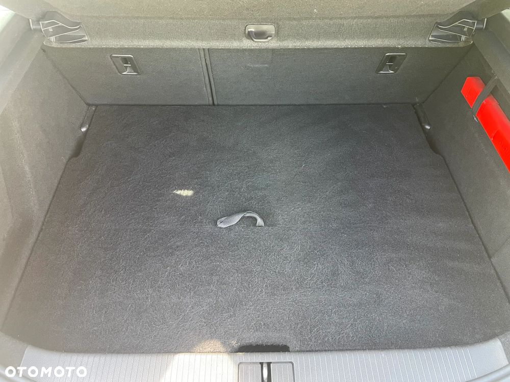 Opel Astra 1.4 Turbo Exklusiv - 23