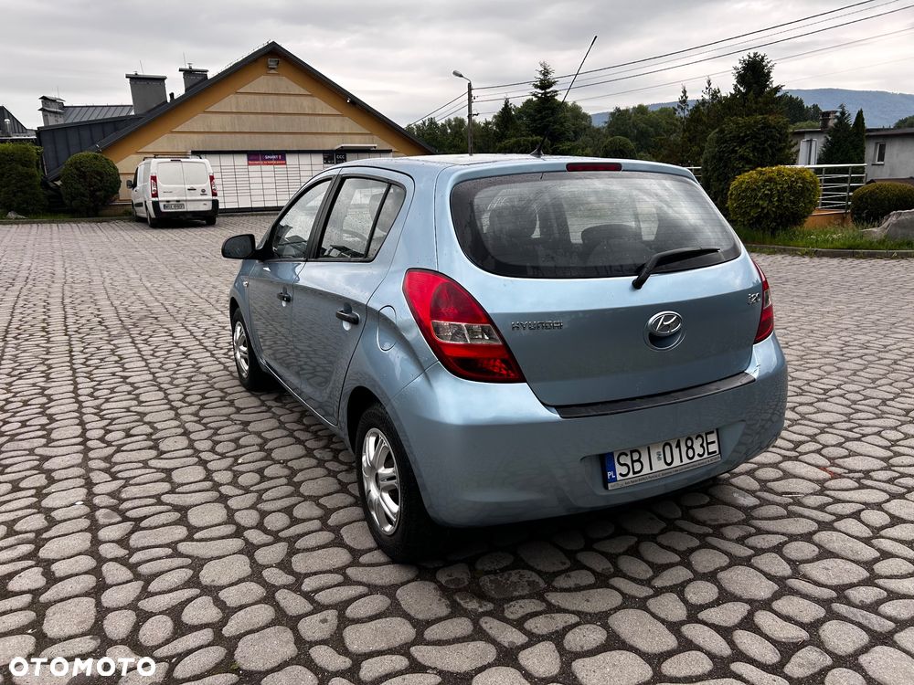 Hyundai i20 1.2 Edition Plus - 10