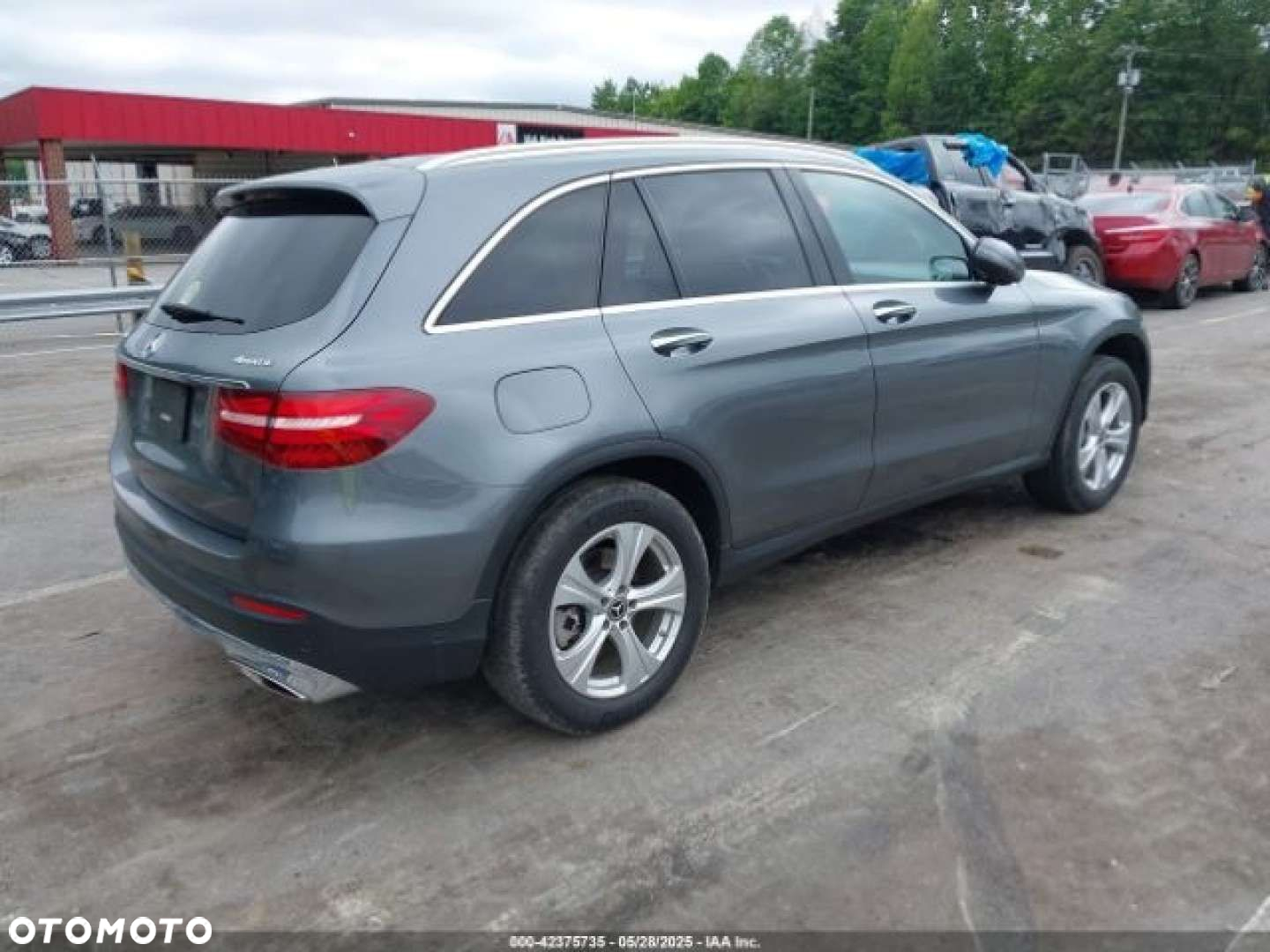Mercedes-Benz GLC - 9