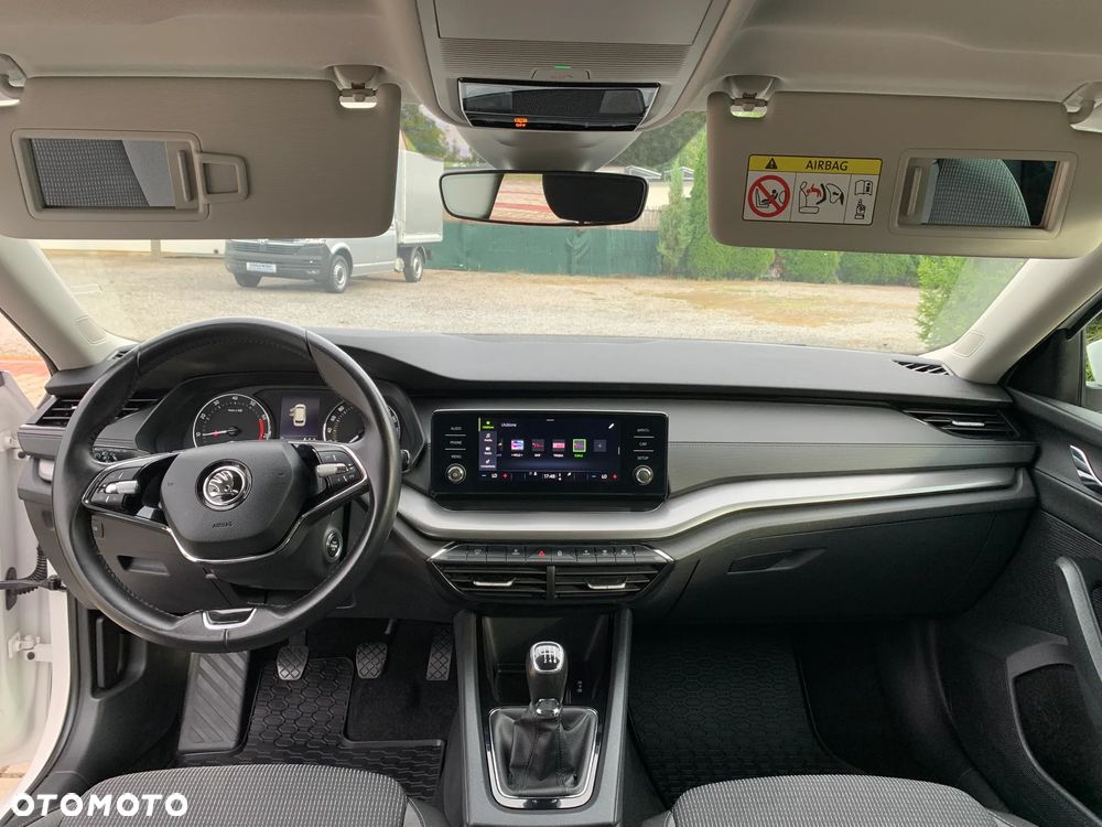 Skoda Octavia 1.5 TSI ACT Ambition - 23