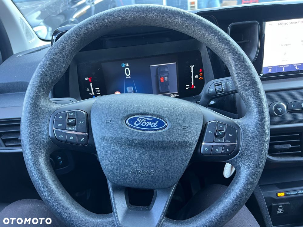 Ford Transit courier automat - 18
