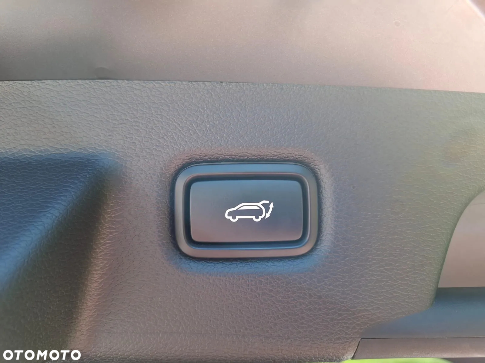 Kia XCeed 1.6 T-GDI Business Line DCT - 25