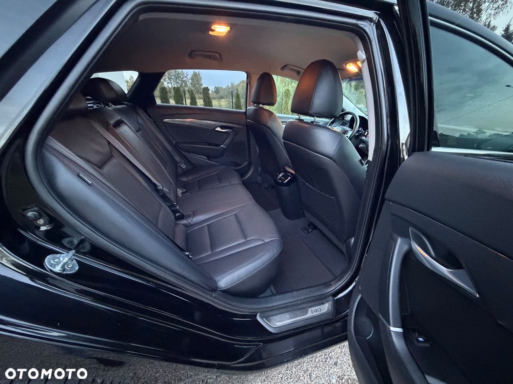 Hyundai i40 Kombi 1.7 CRDi Premium - 21