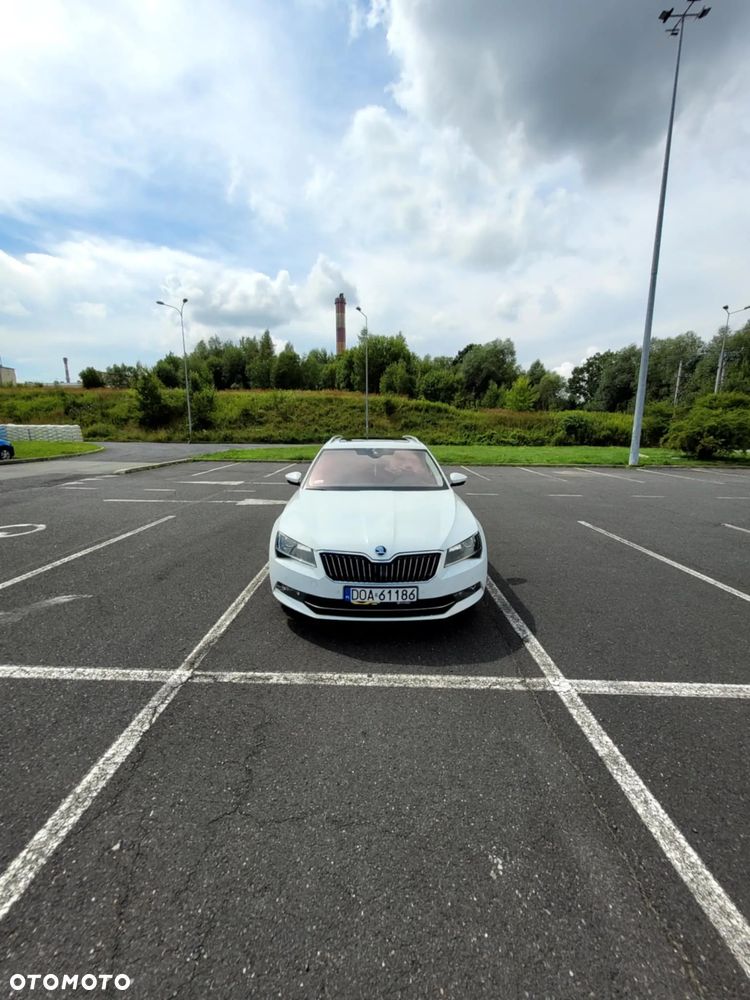 Skoda Superb 2.0 TSI 4x4 L&K DSG - 5