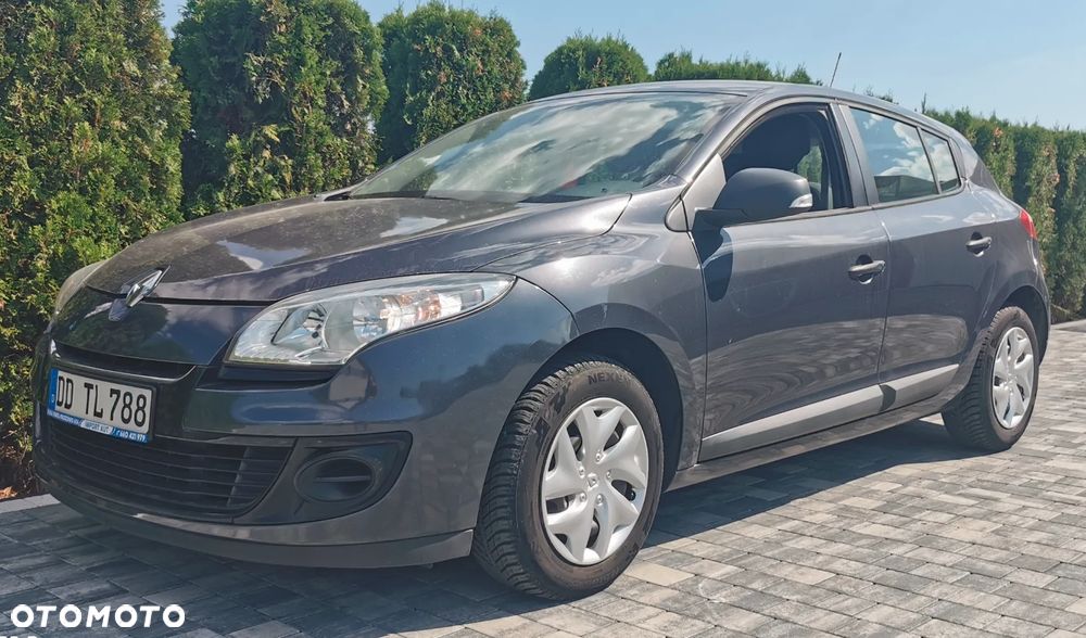 Renault Megane - 18