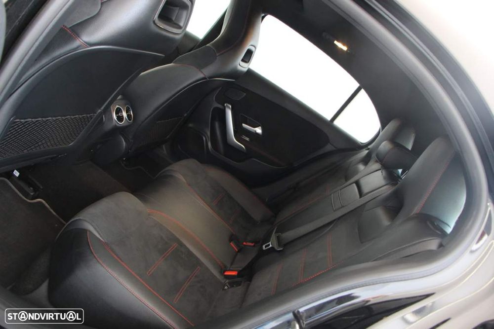 Mercedes-Benz A 250 e AMG Line - 7