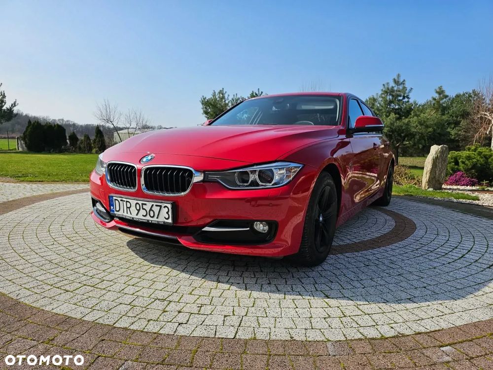 BMW Seria 3 320d Efficient Dynamics Sport Line - 1