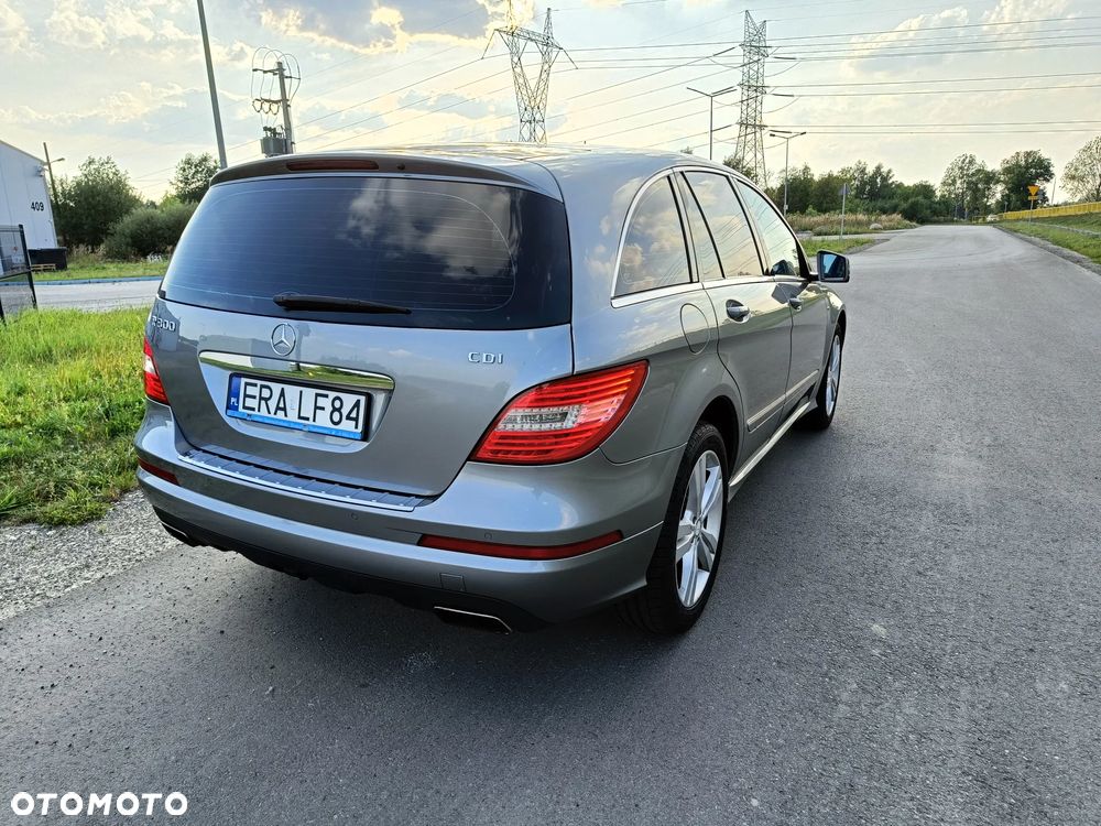 Mercedes-Benz Klasa R 300 CDI 7G-TRONIC DPF BlueEFFICIENCY - 4
