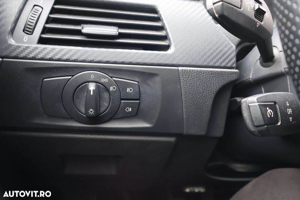 BMW Seria 3 320d - 26