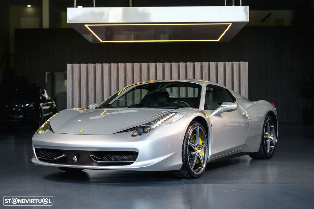 Ferrari 458 Italia Spider - 2