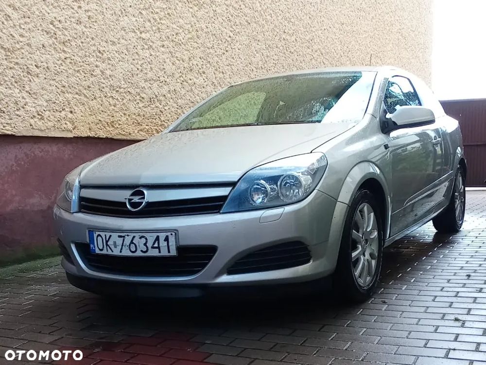 Opel Astra - 1