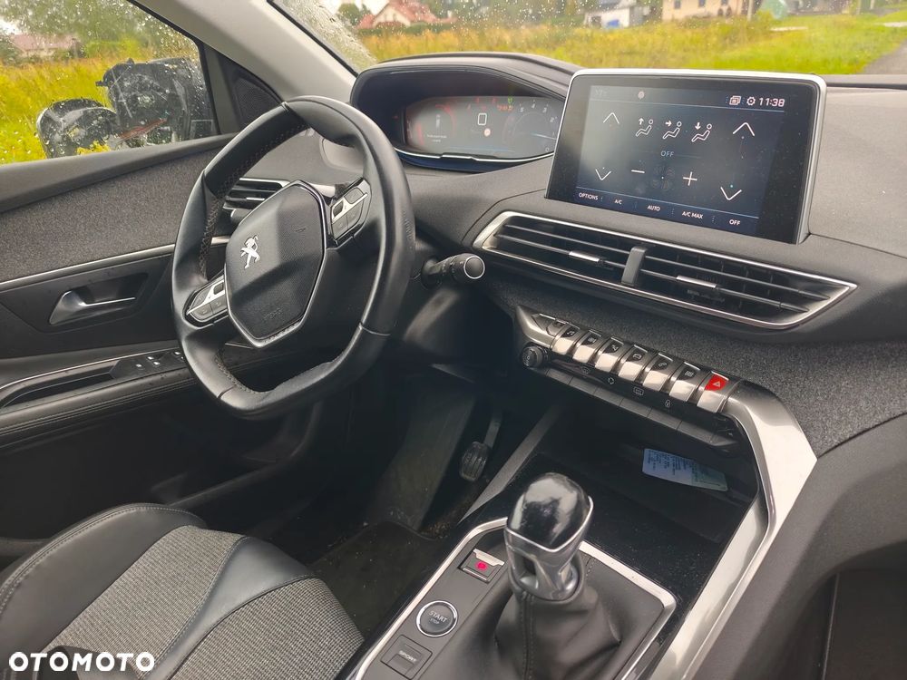 Peugeot 3008 - 13