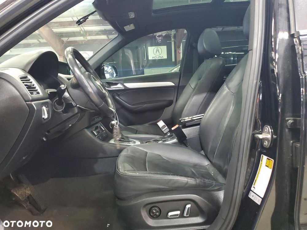 Audi Q3 2.0 TFSI Quattro S tronic design - 8
