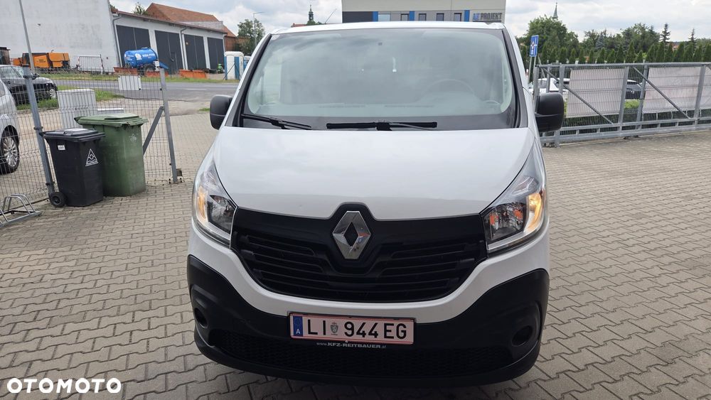 Renault Trafic - 2