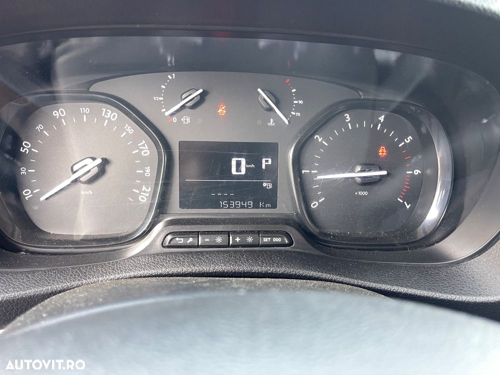 Citroën Jumpy 2.0HDI  L2  2CULISANTE  AUTOMAT - 38