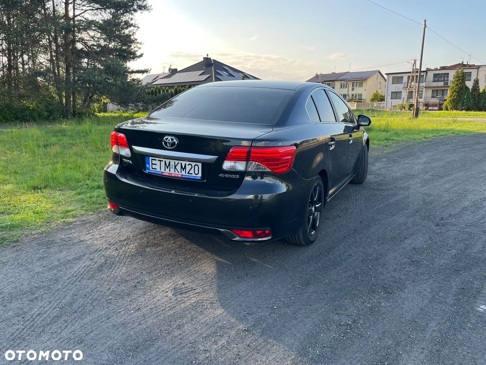 Toyota Avensis 1.8 Premium - 2