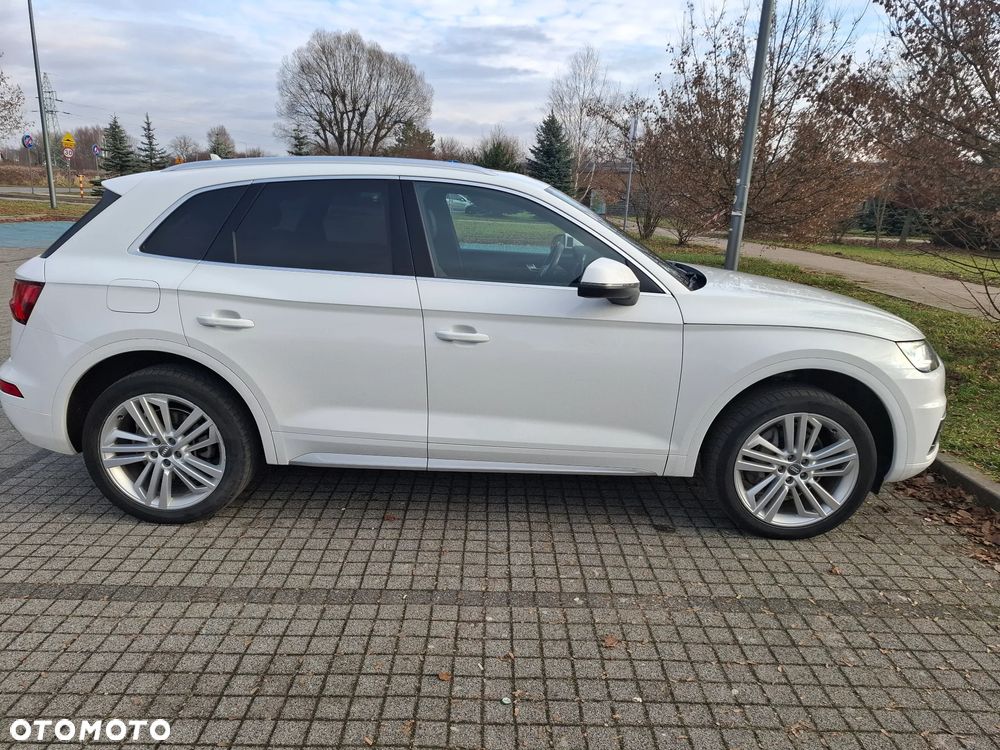 Audi Q5 2.0 TFSI Quattro S tronic design - 3