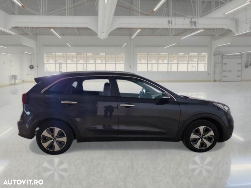 Kia Niro 1.6 GDI HEV 2WD OPF Aut. Spirit - 4