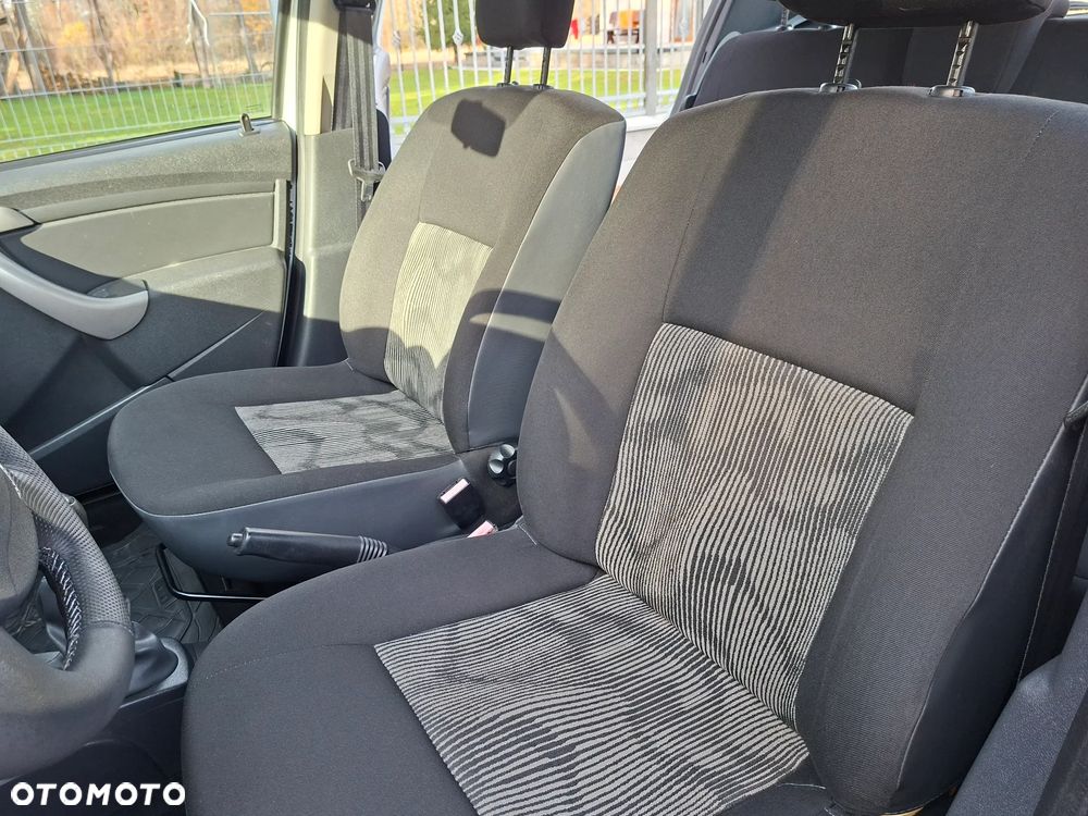 Dacia Sandero ver-celebration - 10