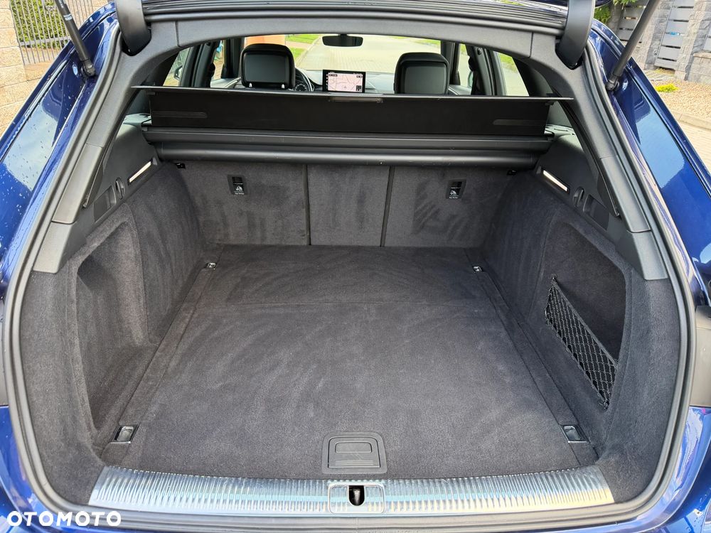 Audi A4 Avant 35 TFSI S tronic S line - 29