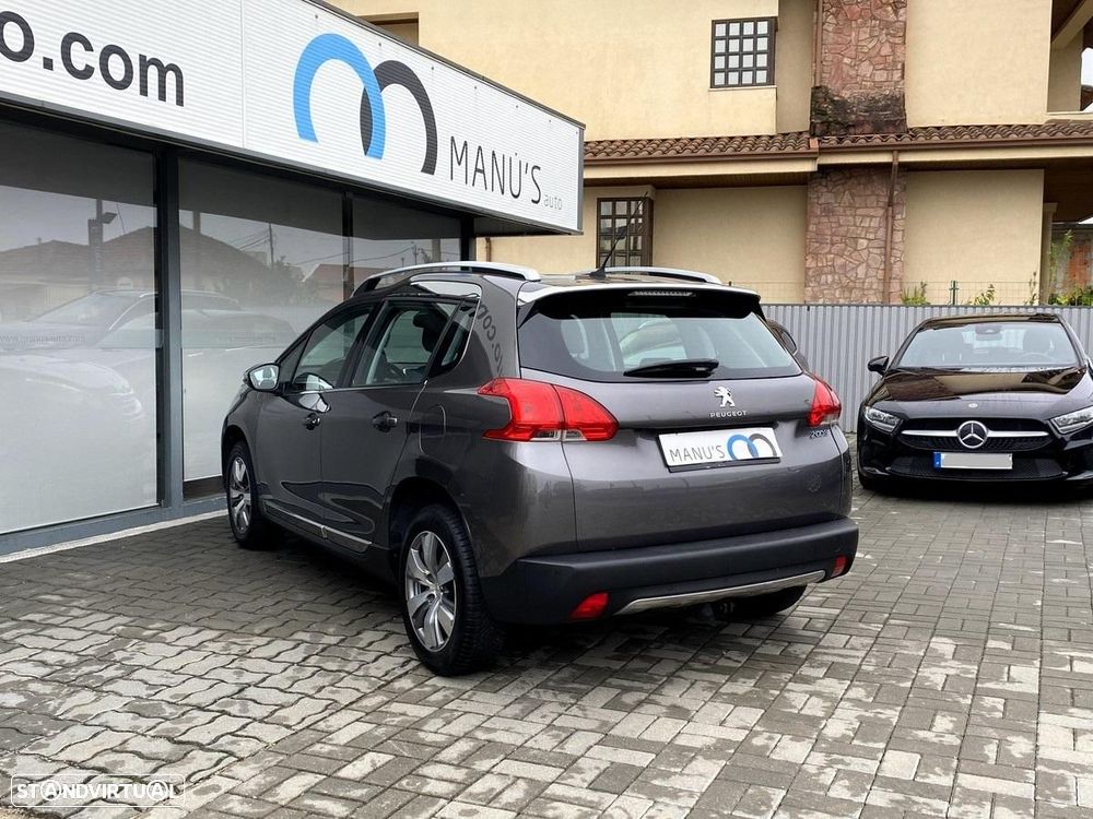 Peugeot 2008 1.2 PureTech Allure - 7