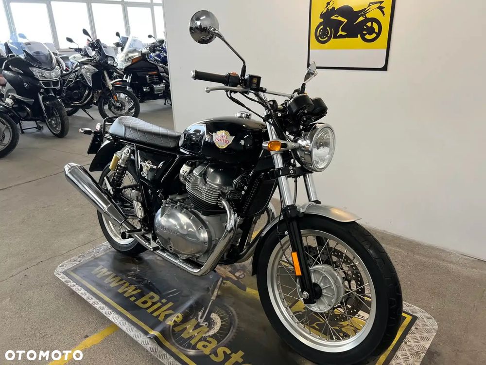 Royal Enfield Interceptor - 3