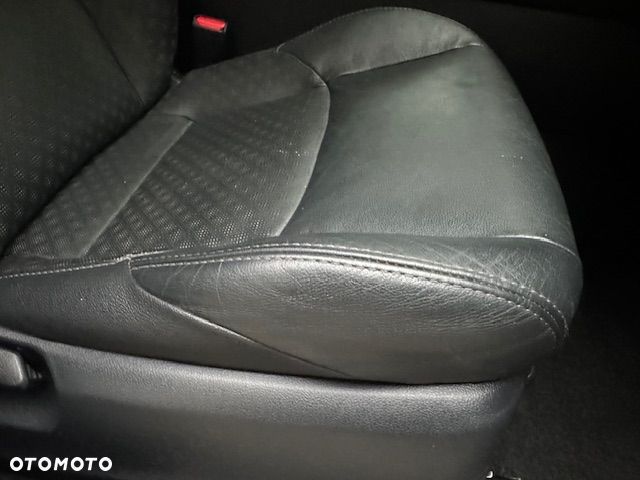 Toyota C-HR Business-Edition - 41
